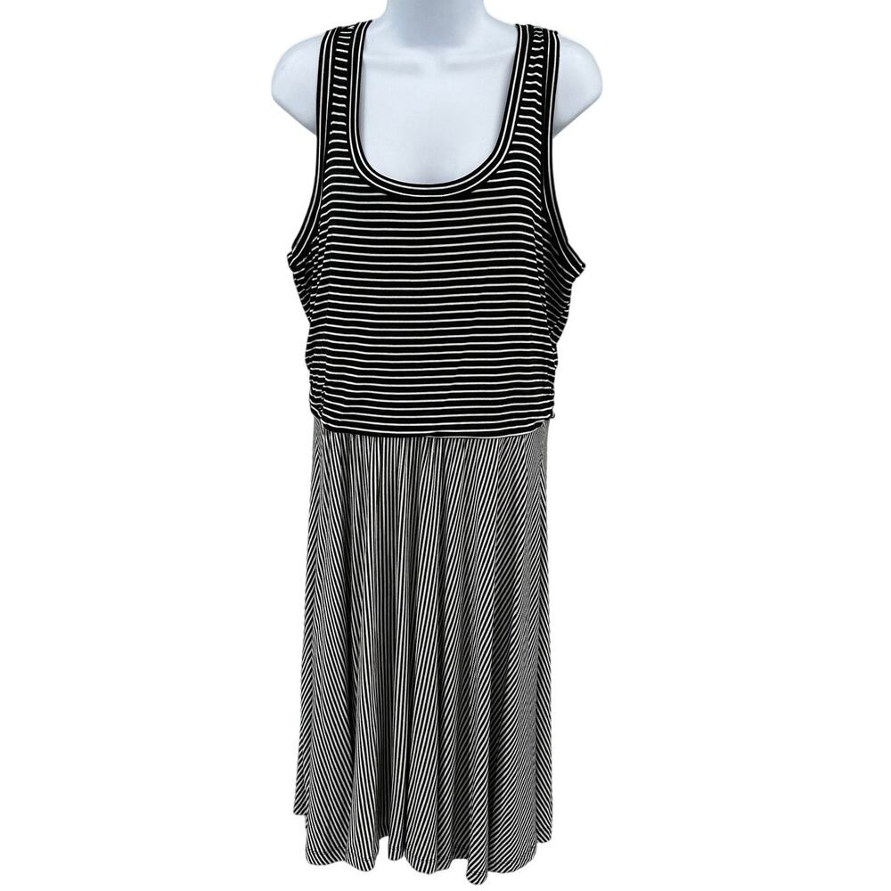 Old Navy Dress Women XL Black White Striped Scoop Neck Sleeveless Stretch Summer